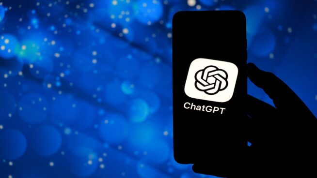 Cinco daños colaterales de ChatGPT, el nuevo «amigo» para todo