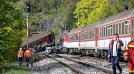 Decenas de heridos, siete en estado crítico, por el choque de dos trenes en Eslovaquia