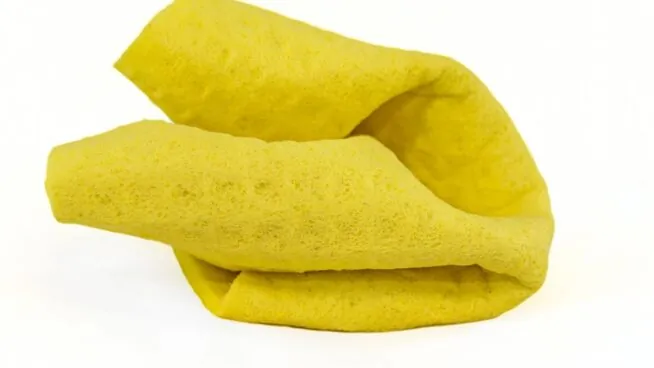 Cómo eliminar la capa babosa de las bayetas de cocina