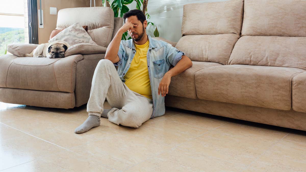 No es solo tu estómago, es tu edad: por qué tus dolores de tripa son peores con los años