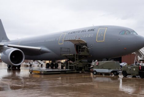 El Ejército del Aire hace historia con su vuelo más largo sin escalas: 15 horas desde China