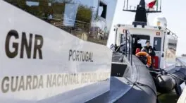 Muere un agente portugués tras un impacto con una narcolancha en el Guadiana