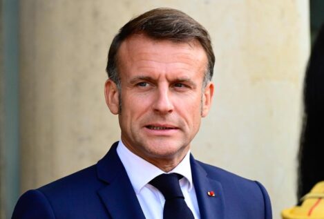 Macron acusa de «antisemitismo de extrema izquierda» a Mélenchon tras nombrar a Epstein