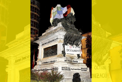 Cubren la estatua de Isabel la Católica y Colón en Granada contra el Día de la Hispanidad