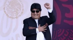 La Fiscalía de Bolivia acusa al expresidente Evo Morales por trata de personas