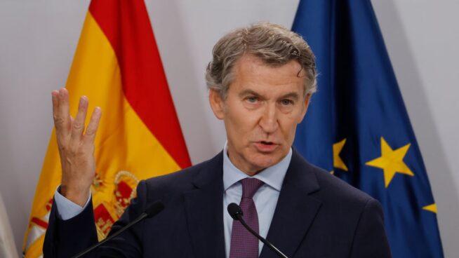 Feijóo prepara un «Plan de Regeneración Institucional»