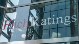 Fitch devuelve a 'estable' la perspectiva de Sabadell tras fallar la opa de BBVA