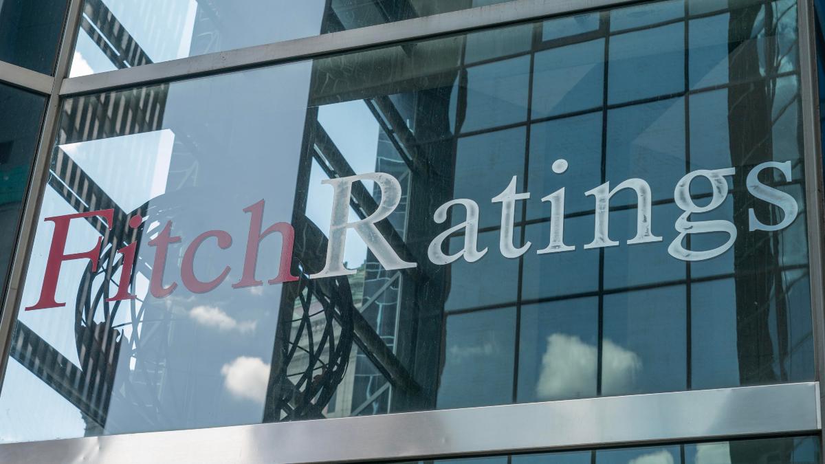 Fitch devuelve a ‘estable’ la perspectiva de Sabadell tras fallar la opa de BBVA