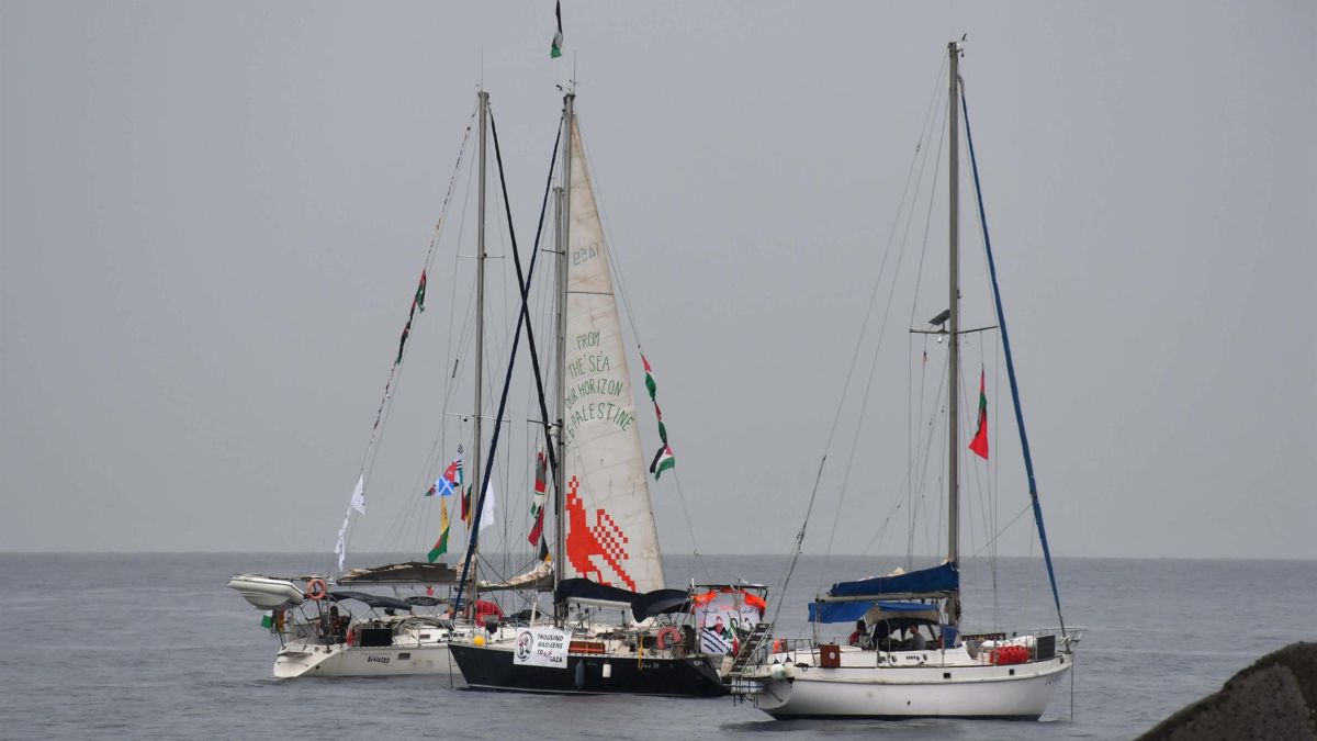 La flotilla a Gaza denuncia una «operación intimidatoria» de un buque de guerra de Israel