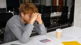 El riesgo de vivir el FOBO: cómo aceptar el coste de oportunidad en tus decisiones vitales