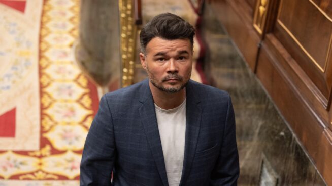 Rufián augura que, tras la decisión de Junts, Feijóo presentará moción de censura