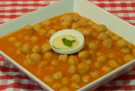 Garbanzos a la catalana: una receta sencilla, sabrosa y reconfortante para el otoño