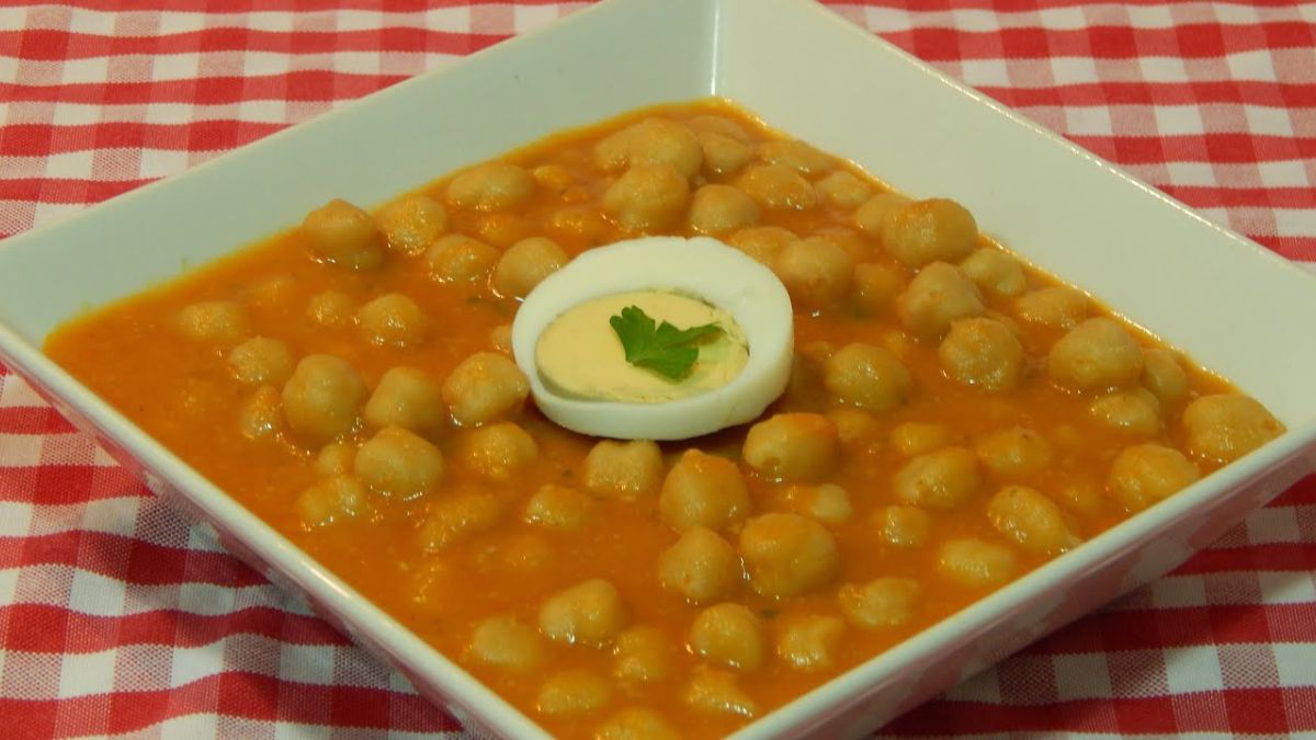 Garbanzos a la catalana: una receta sencilla, sabrosa y reconfortante para el otoño