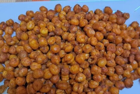 Garbanzos crujientes en la freidora de aire: el snack que se hace en menos de 20 minutos
