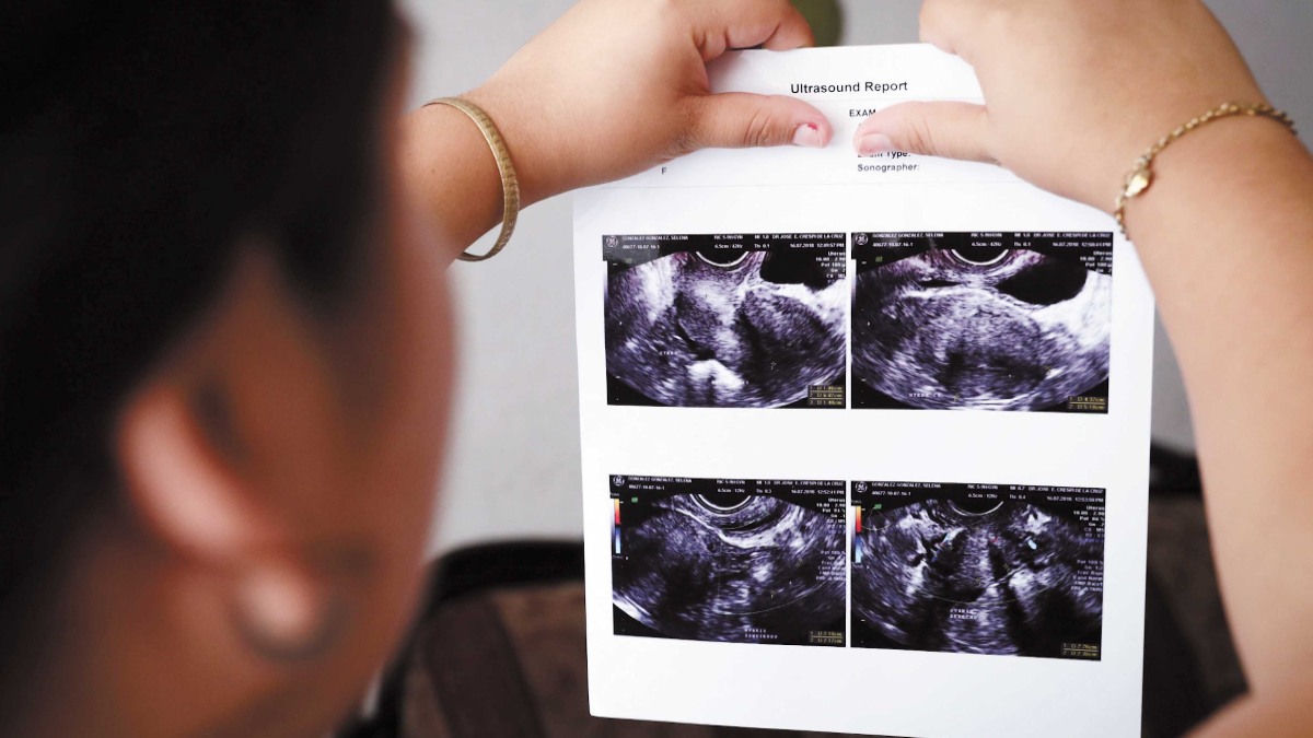 Bruselas descarta regular la gestación subrogada en la UE y se distancia de la ONU