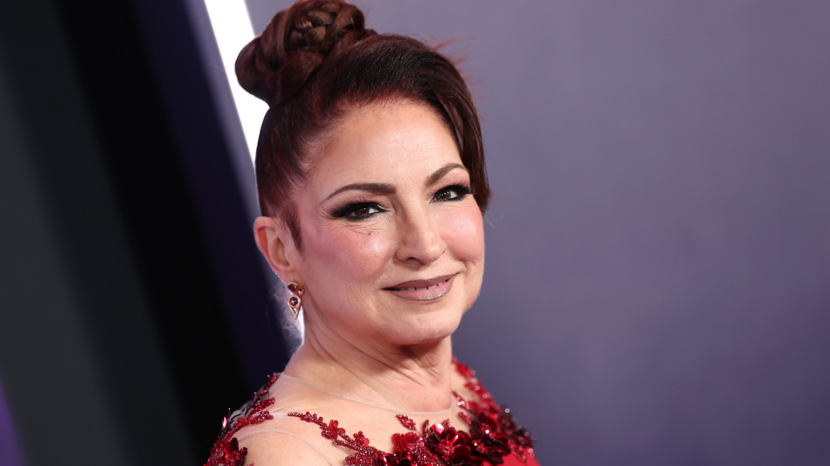 Gloria Estefan: vivió un accidente que casi le deja en silla de ruedas y un sólido matrimonio