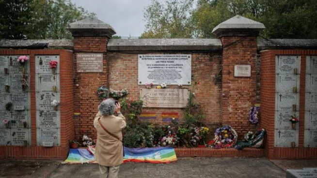 El Gobierno declara Lugar de Memoria la tapia de fusilamiento del cementerio de La Almudena