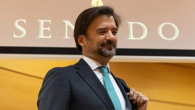 Moncloa niega haber ordenado a Red Eléctrica operar en modo reforzado tras el apagón