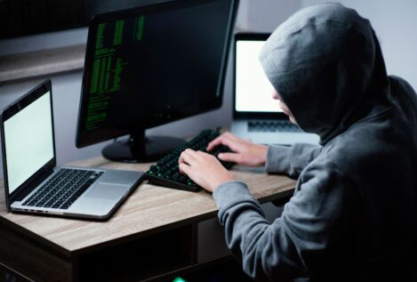 Las ciberestafas con facturas falsas se disparan un 420% en España en el último trimestre