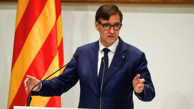 Illa retira los presupuestos en Cataluña y ERC se compromete a aprobarlos antes de verano