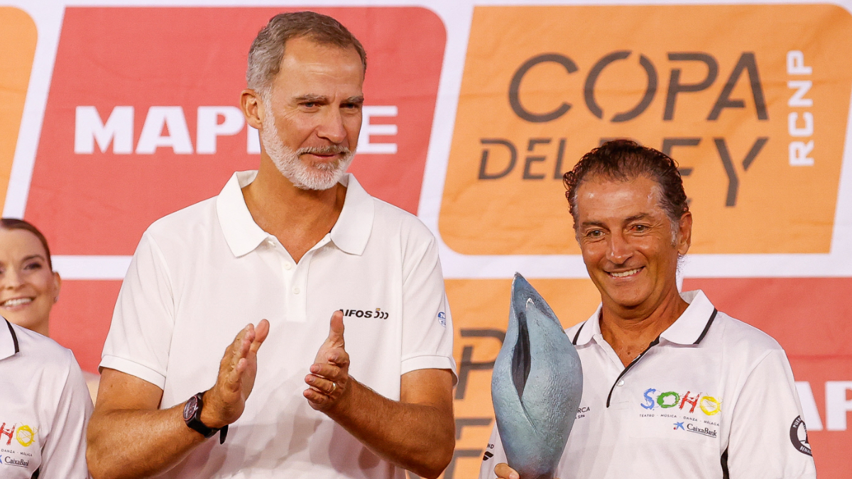 Javier, el hermano de Antonio Banderas: es su mano derecha y compite contra el Rey en vela