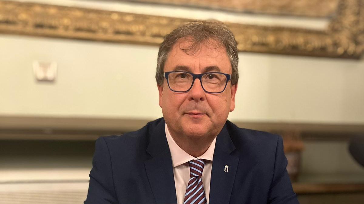 José Manuel Azcona y el legado civilizador de España: «La historia no se juzga, se interpreta»