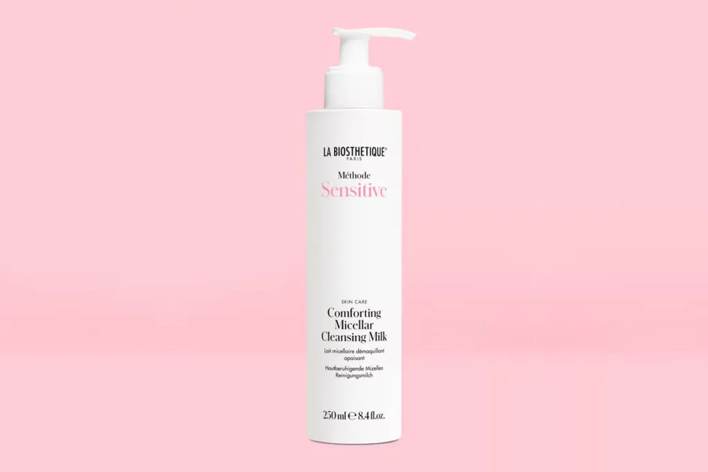 Leche limpiadora para pieles sensibles de La Biosthetique. (PVP: a partir de 6€)