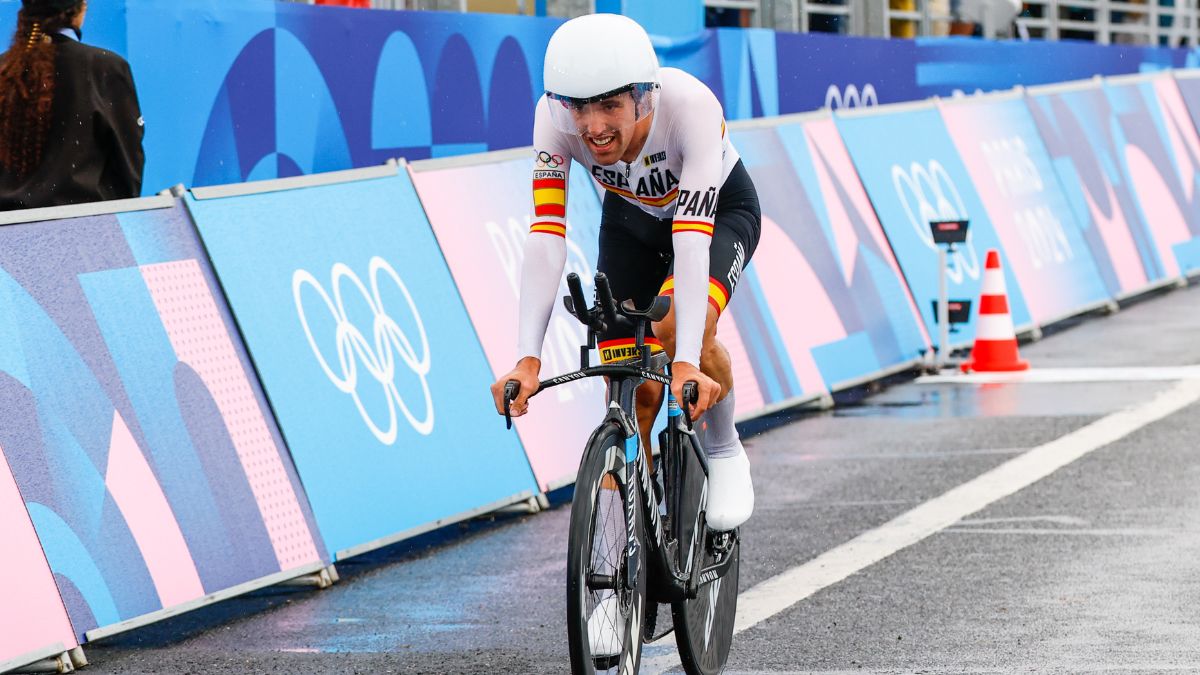 La UCI suspende al español Oier Lazkano por el pasaporte biológico y Red Bull Bora lo despide