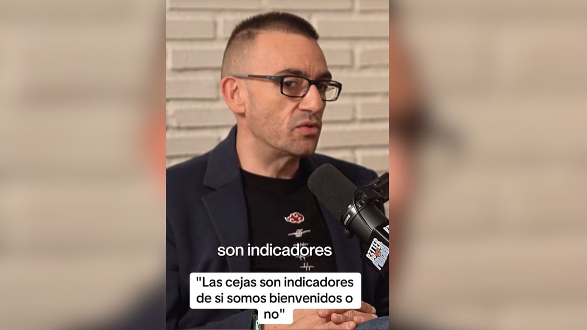 Un experto explica cómo los gestos con las cejas revelan aceptación o rechazo social