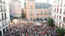 Cientos de personas exigen frente a Exteriores la liberación de los miembros de la flotilla