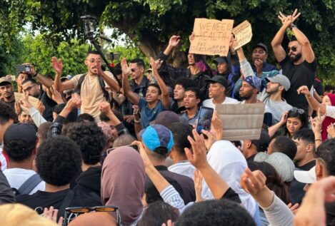 Los manifestantes piden al rey de Marruecos la destitución del Gobierno por su «fracaso»