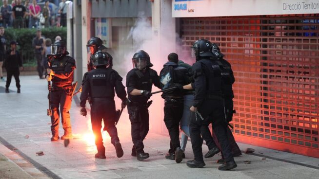 Quince detenidos por desórdenes públicos en la manifestación por Palestina en Barcelona
