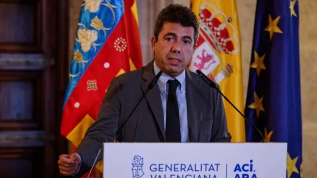 Mazón envía a la comisión de investigación de la dana un listado de 26 llamadas suyas del 29-O