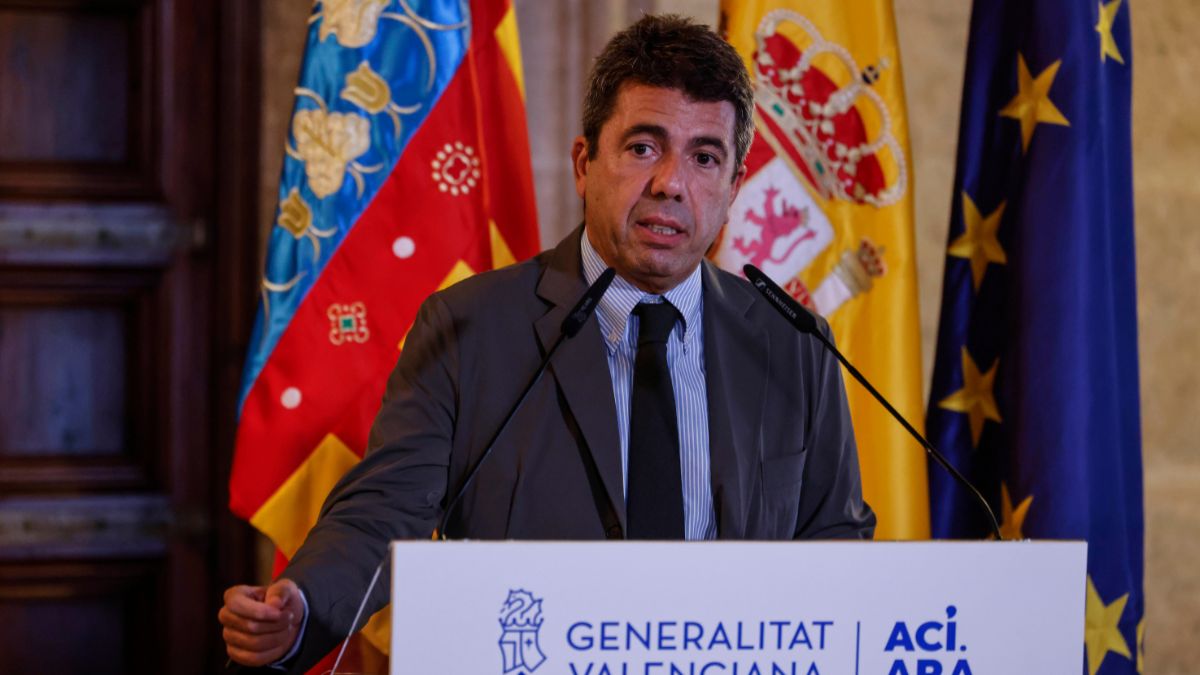 Mazón envía a la comisión de investigación de la dana un listado de 26 llamadas suyas del 29-O