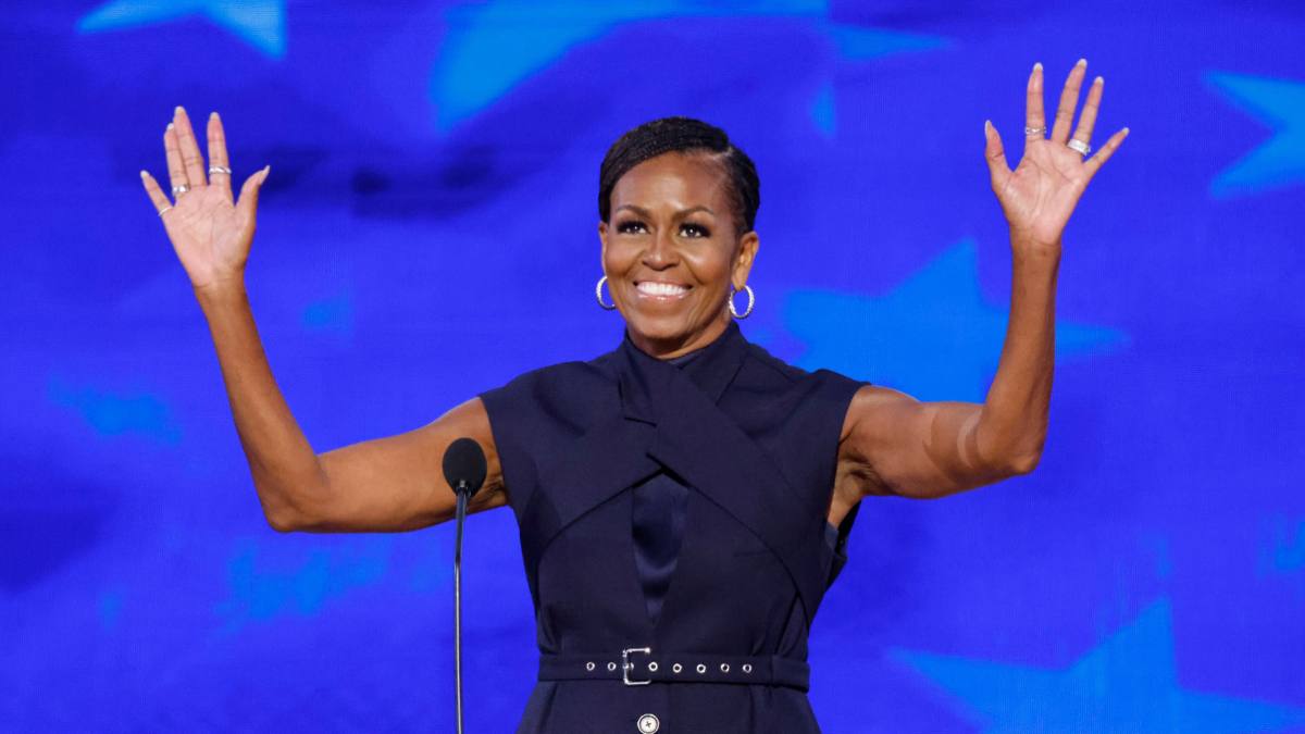 Michelle Obama (61 años): «Cada día me levanto a las cinco de la mañana para hacer una hora de cardio» 