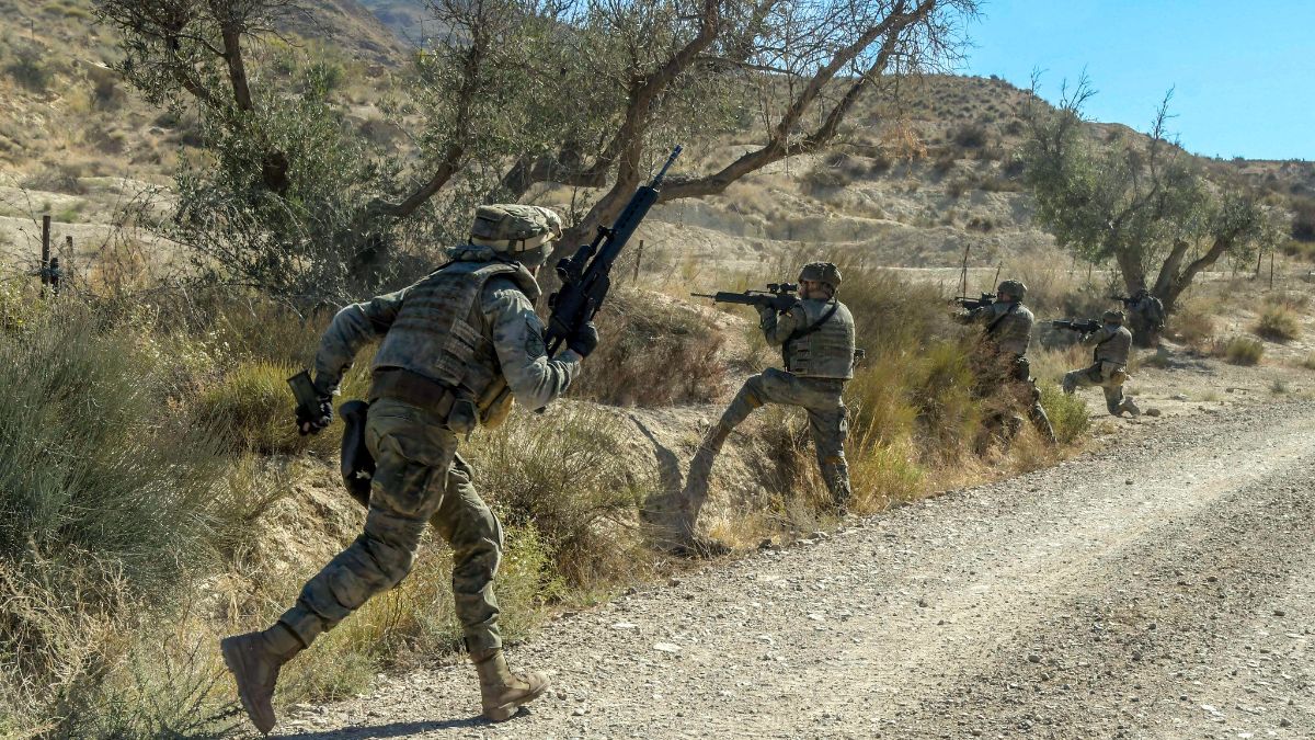 Muere un militar por la explosión de una granada durante unas maniobras en Almería