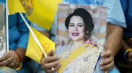 Muere la reina madre Sirikit de Tailandia a los 93 años