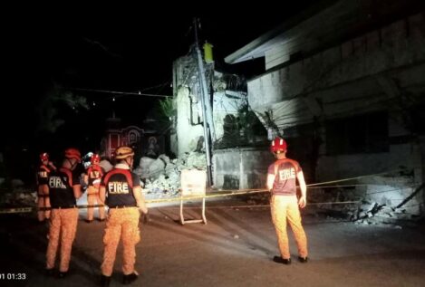 Aumentan a 60 los muertos por el terremoto de magnitud 6,9 en el centro de Filipinas