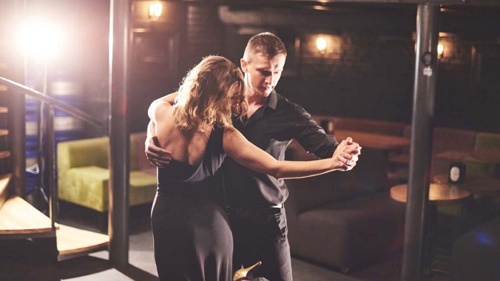 pareja-baile-antidepresivo-tango