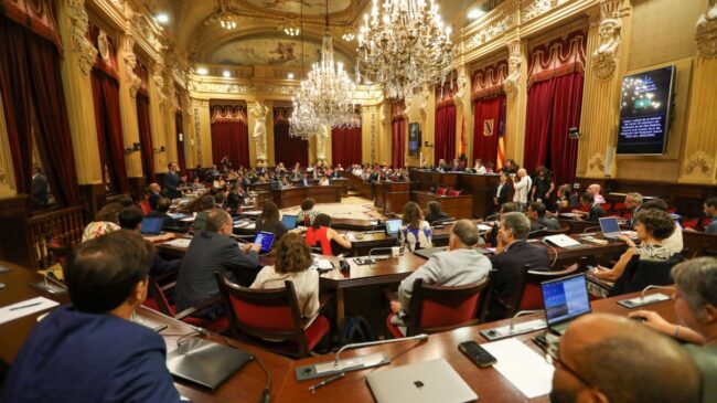 El PP y Vox derogan la Ley de Memoria Democrática de Baleares