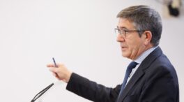 Patxi López insta a Ayuso a «cumplir la ley» del aborto en vez de ser «la líder de la ultraderecha»