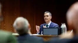 Sánchez rechaza en el Senado que su mujer tuviera relación con el rescate de Air Europa