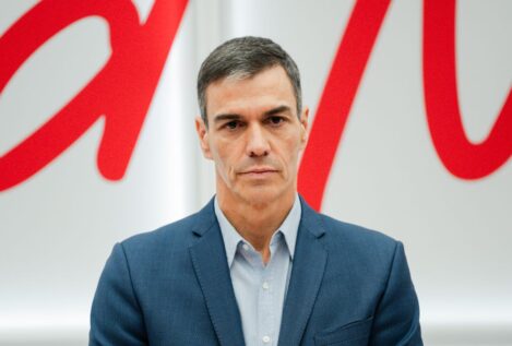 Sánchez, tras la carta de Feijóo a la polémica del aborto: «Isabel, Alberto tiene una carta para ti»