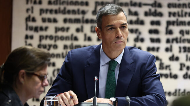 La alianza de históricos del PSOE echa a andar para llevar su crítica a Sánchez por toda España