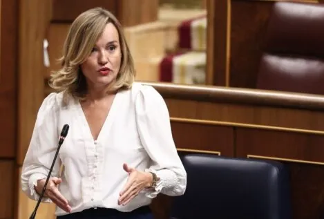 El PP defiende a la RAE en el Congreso y Alegría destaca la labor del Cervantes