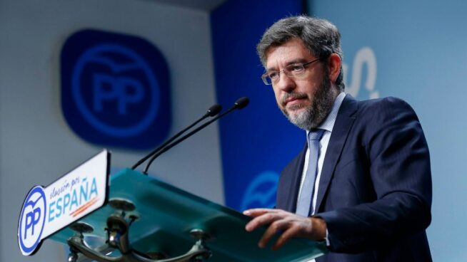 El PP asegura que lo primero que hará será bajar el IRPF para que «trabajar rente»