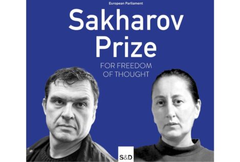 La Eurocámara premia con el Sájarov a dos periodistas presos en Bielorrusia y Georgia
