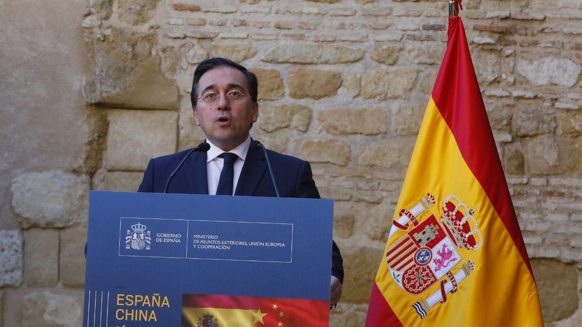 La prensa oficial china destaca en la visita de Albares el «pragmatismo» de España
