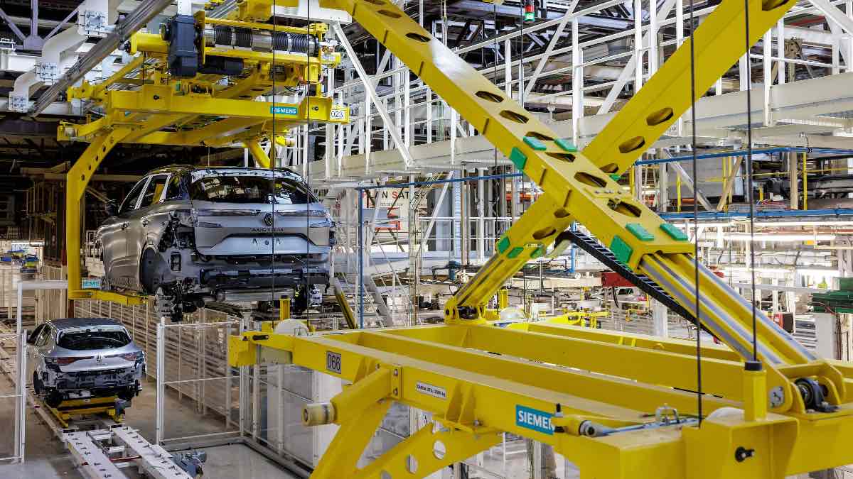CC. OO. negociará con Renault mejoras en las condiciones de trabajo, horarios y salarios