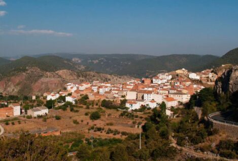 Un pueblo de Cuenca con 200 habitantes pide ayuda para repoblar sus casas vacías